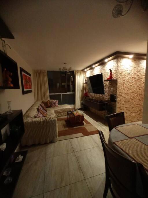 Apartment Dpto Entero, 2do Piso, Ascensor Y Cochera
